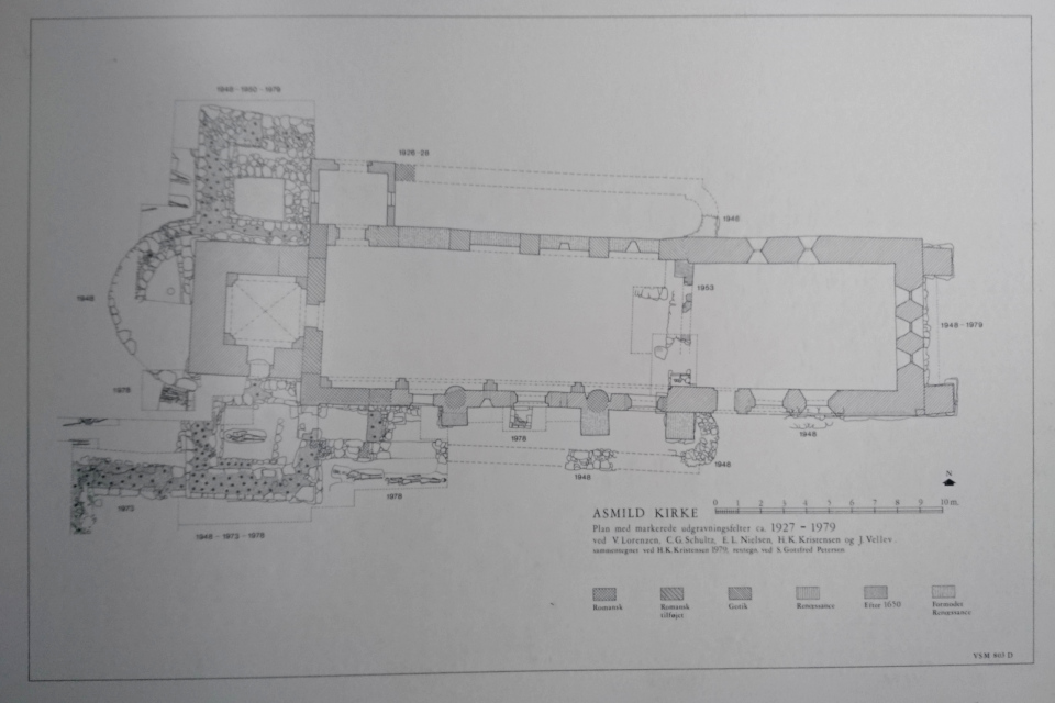 План фундаментов церкви на основе археологических раскопок 1927 - 1979 годов. Фото 2 июн. 2021, церковь Асмильд, Виборг, Дания