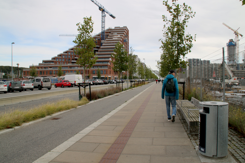 Bernhardt Jensens Boulevard. Орхус Доклендс (Aarhus Ø), Дания 29 сентября 2021