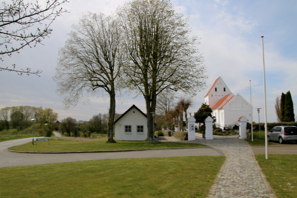 Vejkirke. Церковь Эгесков (Egeskov Kirke), Фредерисия, Дания. 5 мая 2023 